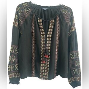 American Eagle Women’s Bohemian Black Top with Colorful Embroidery Size Small